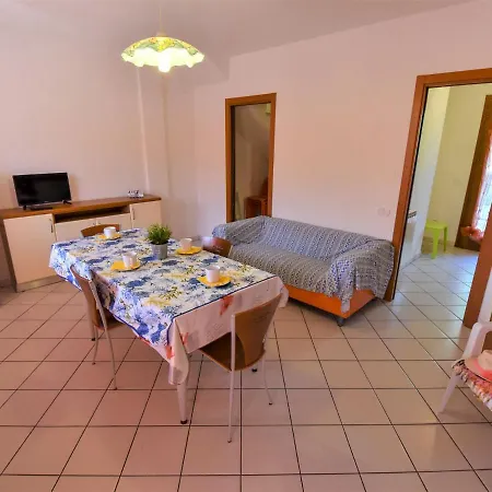Solmare-33 By Interhome Appartement